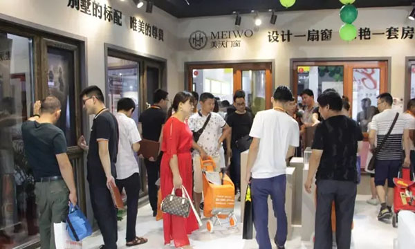 2018中国建博会（广州）| 美沃门窗惊艳亮相建博会，窗王驾到，王者风范