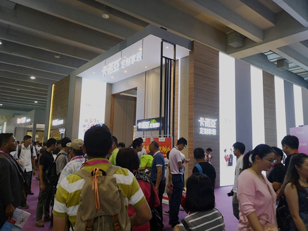 卡诺亚行业独创“1=N模式”,风靡第20届中国建博会(广州) 卡诺亚行业独创“1=N模式”,风靡第20届中国建博会(广州)