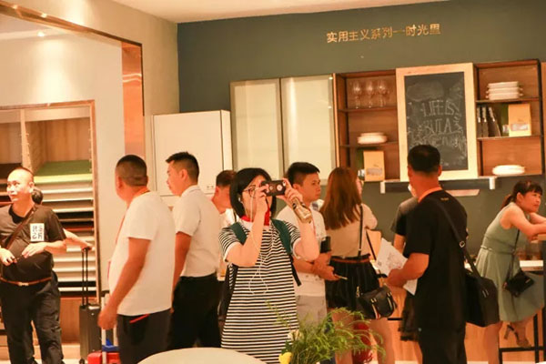 2018中国建博会(广州)| 来建博会,诗尼曼让你知道什么叫“C位出道”! 2018中国建博会(广州)| 来建博会,诗尼曼让你知道什么叫“C位出道”!