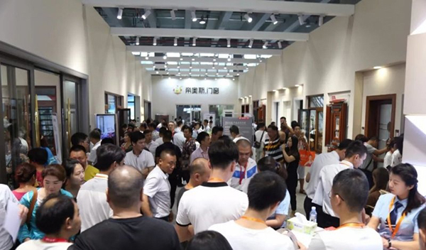 2018中国建博会(广州)| 数风流人物 还看帝奥斯 2018中国建博会(广州)| 数风流人物 还看帝奥斯