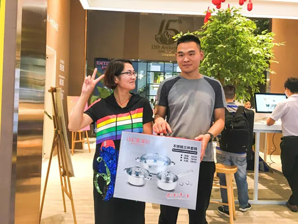 2018中国建博会(广州)| 来建博会,诗尼曼让你知道什么叫“C位出道”! 2018中国建博会(广州)| 来建博会,诗尼曼让你知道什么叫“C位出道”!