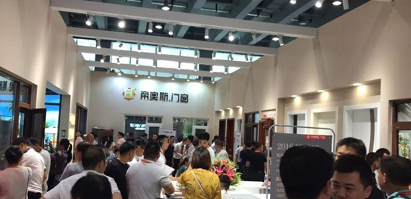 2018中国建博会(广州)| 数风流人物 还看帝奥斯 2018中国建博会(广州)| 数风流人物 还看帝奥斯