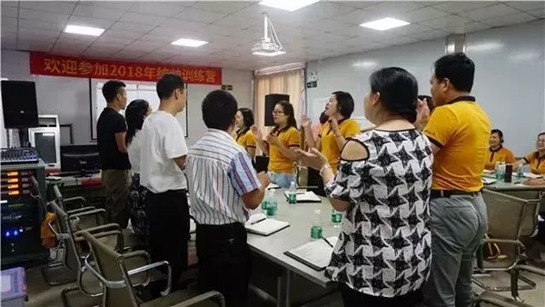 安格尔门窗2018年“统帅训练营”热血进行中