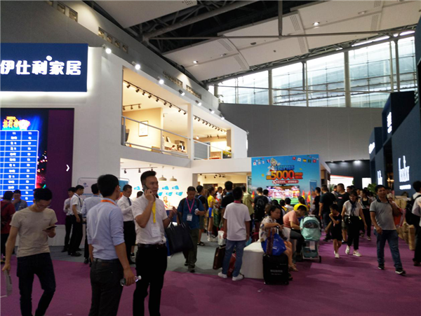 盘点：广州建博会伊仕利家居有哪些看点？“意式极简”新品惊艳亮相！