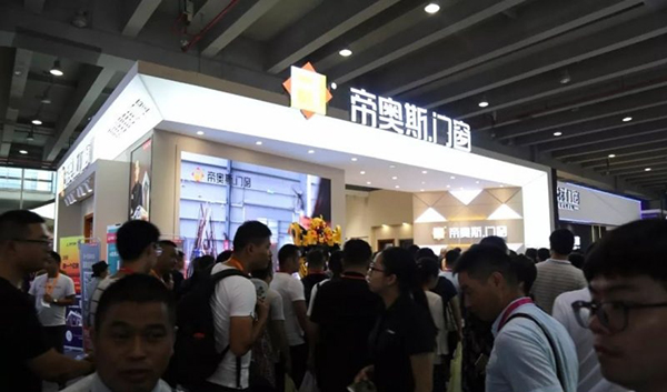 2018中国建博会(广州)| 数风流人物 还看帝奥斯 2018中国建博会(广州)| 数风流人物 还看帝奥斯