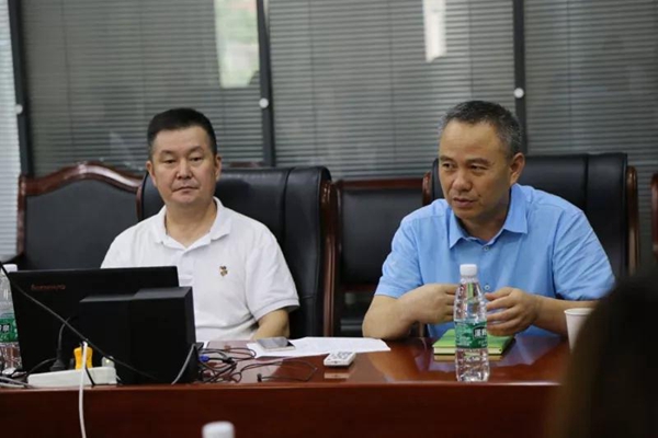 宏明泰铝包木门窗“安全环保，幸福随行”，与您踏上全新征程