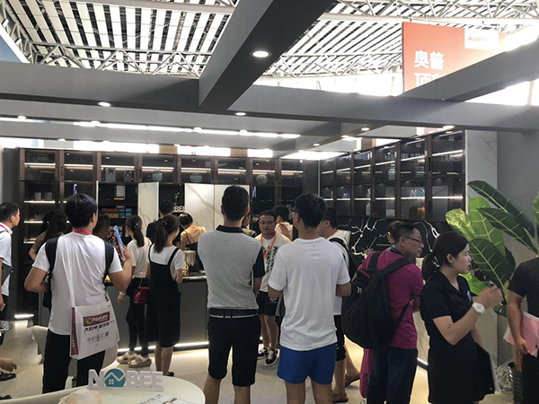 展会直击 ▏诺贝尼中国(广州)国际建筑装饰博览会 ——《2020+ 现在的财富》 展会直击 ▏诺贝尼中国(广州)国际建筑装饰博览会 ——《2020+ 现在的财富》