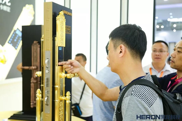 2018中国建博会（广州）| HERON黑龙新品初试锋芒！