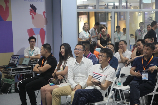 全屋荟赋能软装/硬装设计师商业新模式发布会在广州建博会举行