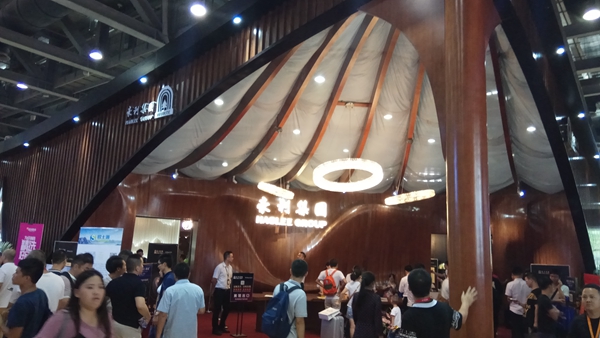 中国建博会20周年现场直击|豪利集团杜延金：出口更要对口