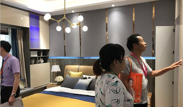 2018中国建博会（广州）| 德维尔用年轻化创新思维为产品附能