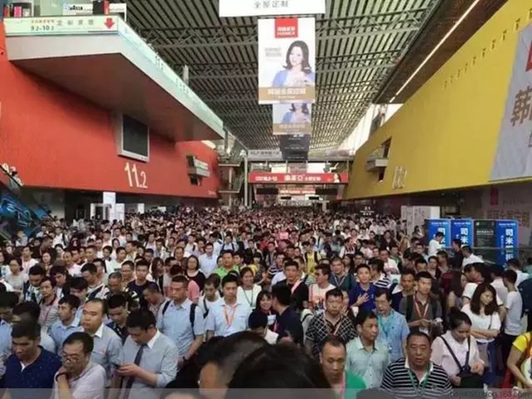 意博门窗带你深入探秘2018中国建博会（广州）