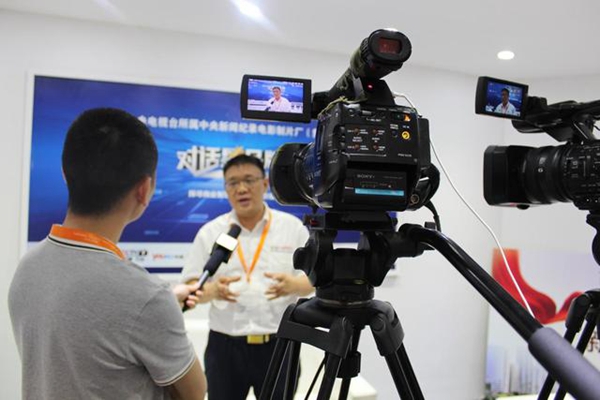 CCTV《对话星品牌》助力锦绣明天中国建博会