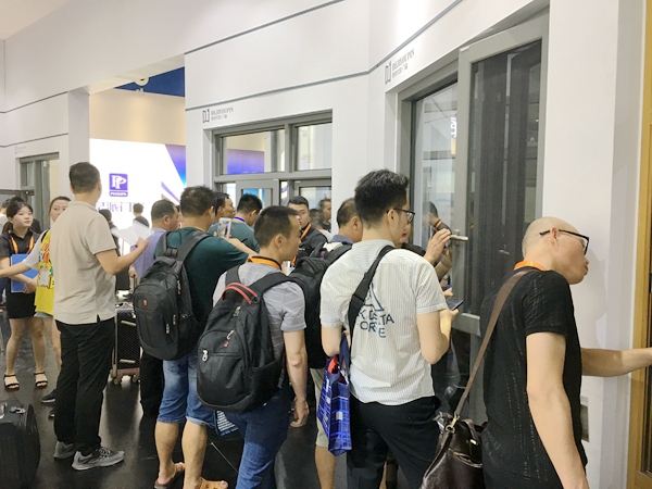 中国建博会20周年现场直击 | 德技优品门窗吴文杨:品牌重在价值 中国建博会20周年现场直击 | 德技优品门窗吴文杨:品牌重在价值