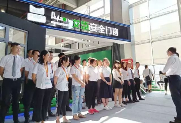 艾臣安全门窗：广州建博会圆满收官，艾臣再次领航