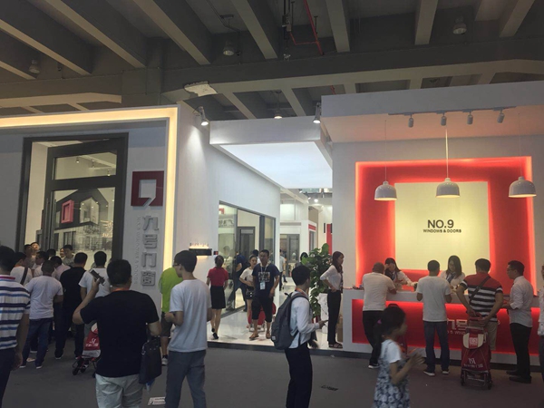 中国建博会20周年现场直击 | 九号门窗张楚胜：定制行业才是未来我们发展的好方向