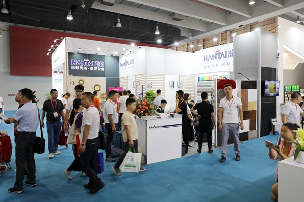 中国建博会20周年现场直击丨瀚泰郑武：为品质，我们绝不将就！