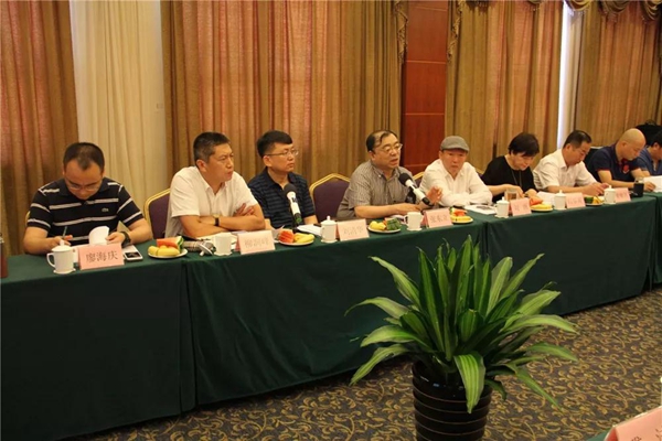 《电子智能门锁》团体标准审查会在烟召开烟台三环锁业集团为主起草 《电子智能门锁》团体标准审查会在烟召开烟台三环锁业集团为主起草