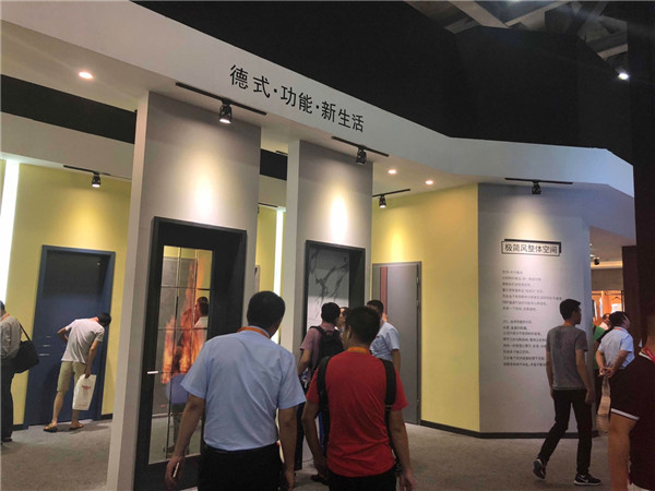 蝶变从这一刻开始！新境界·大不同2018霍尔茨品牌升级发布会启幕