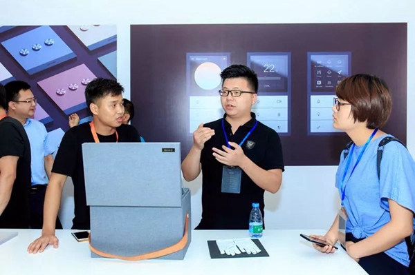 欧瑞博突围2018中国建博会,展现智能家居“新零售”模式 欧瑞博突围2018中国建博会,展现智能家居“新零售”模式