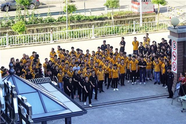 安格尔门窗2018年员工队列会操比赛圆满结束