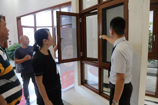 帝奥斯门窗：山东临沂罗庄区政府考察团莅临指导参观