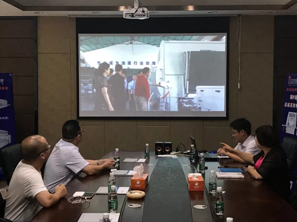 广东省四川商会家具分会领导莅临迪峰机械参观指导