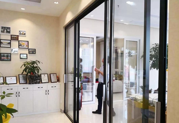华赛特门窗让家更安静，宁德店盛大开业