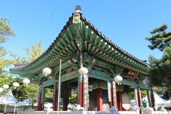 森鹰窗业拓宽国外经销渠道，与韩国SUUM公司签署代理协议