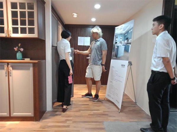 国外设计师“空降”品爱家居总部