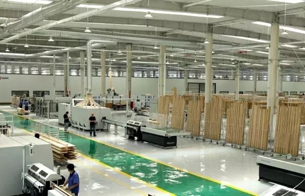 墨瑟门窗与德国梅森博格公司技术人员进行交流学习