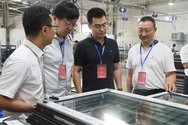 新豪轩门窗：“中国建筑门窗产品生产和标准应用调研及标准编制研讨会”顺利进行