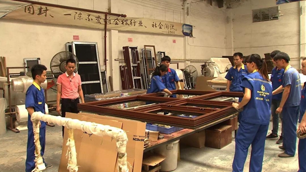 名欧门窗董事长何义华:一个转变,成为行业黑马