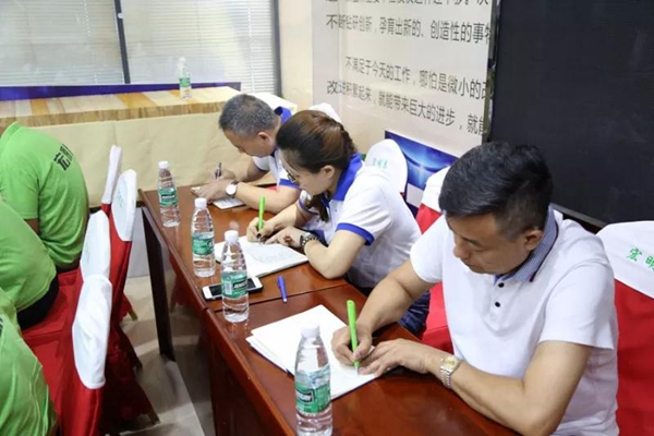 宏明泰铝包木窗:优化市场服务,助力提质增效