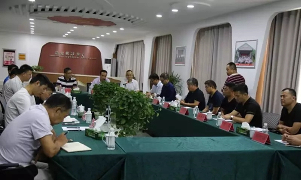 欢乐熊做东小型高端沙龙，业界大咖深聊【当板材遇到全屋定制】