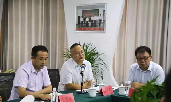 欢乐熊做东小型高端沙龙，业界大咖深聊【当板材遇到全屋定制】