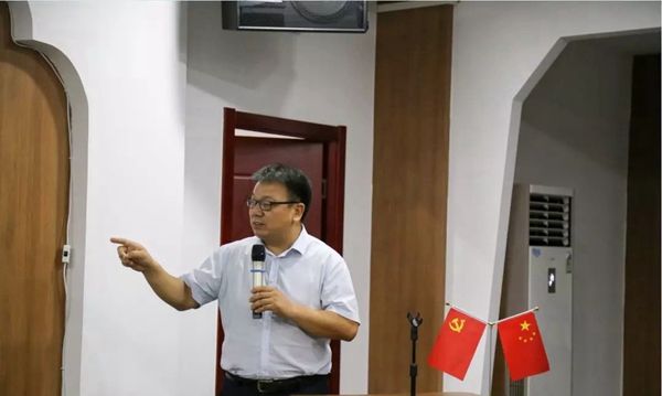 欢乐熊做东小型高端沙龙，业界大咖深聊【当板材遇到全屋定制】