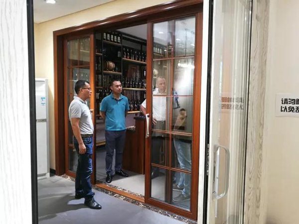 罗兰西尼门窗：德国丝吉利娅集团（SIEGENIA）一行到访
