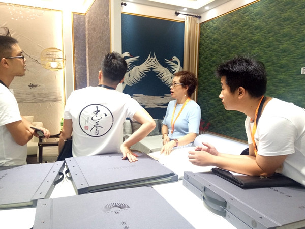 上海墙纸墙布展｜书香世家w4馆C17：聚焦产品，开辟创新