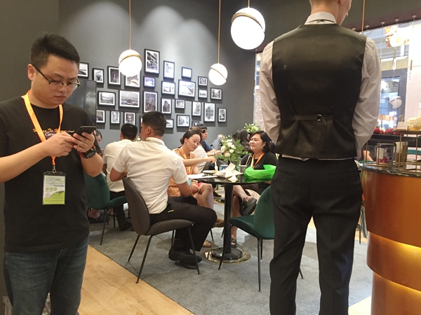 上海墙纸墙布展|可罗雅W2馆B18:沉淀价值,打造品牌差异