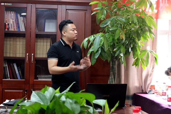 腹有万千语,心似莲花开!金诚永信全屋定制年中内训会干货满满!