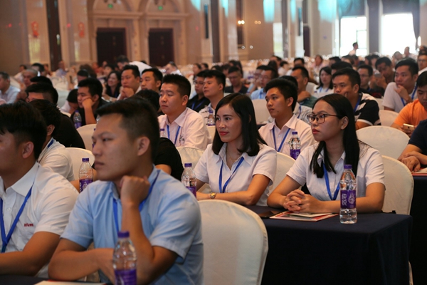 凝初心,“窗”未来——广东省门窗协会会员大会隆重举行