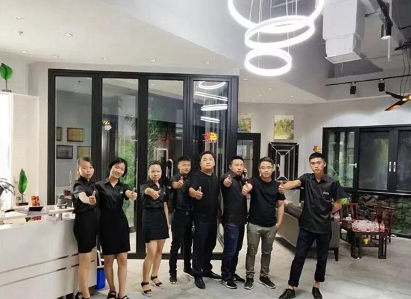 遵义市红星美凯龙罗兰德式门窗专卖店8.12盛大开业！