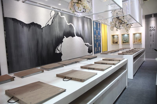 上海墙纸墙布展|孚太E2馆C18A:确立专卖渠道,进行线上线下结合