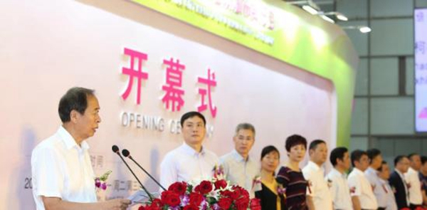 中室协副会长田万良：全面提升墙纸墙布行业整体水平和文化创造力 参与国际竞争