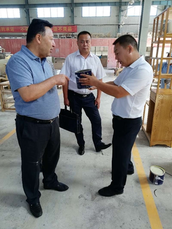 重磅！乌鲁木齐市政协主席艾山江造访世纪恒泰家具