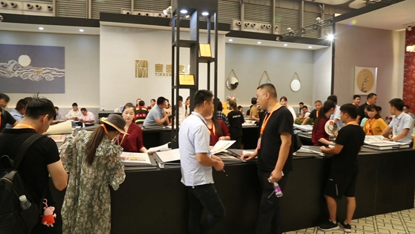 上海墙纸墙布展|意盛豪庭W3馆B19：着重发力品牌推广，走品牌化路线