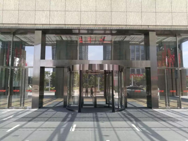 多玛凯拔——“西虹市首富”pick的爆款门控系统