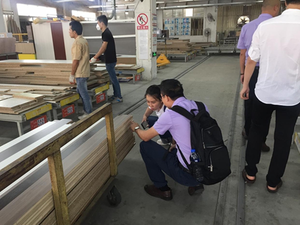 气势如虹!德维尔招商峰会火热开展
