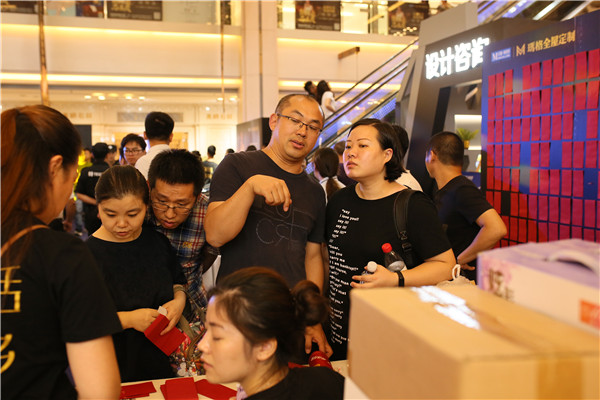 玛格重庆红星店重装开业：空间颜值升级+人气歌手许佳慧助阵，现场嗨爆！